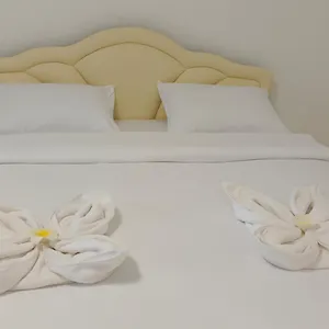 Batikseafood Airport & Homestay